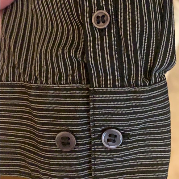 The Limited Women’s Pinstripe Button Down - Picture 4 of 4
